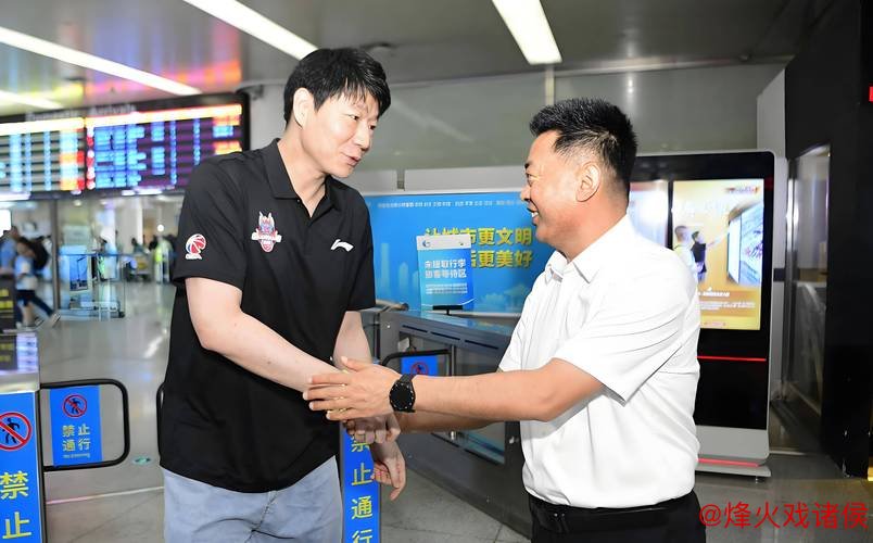 山东队阵容偏老化，邱彪执教注重年轻球员培养