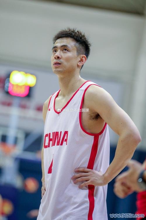 赵继伟11+6弗格15分 辽宁大胜福建40分之多