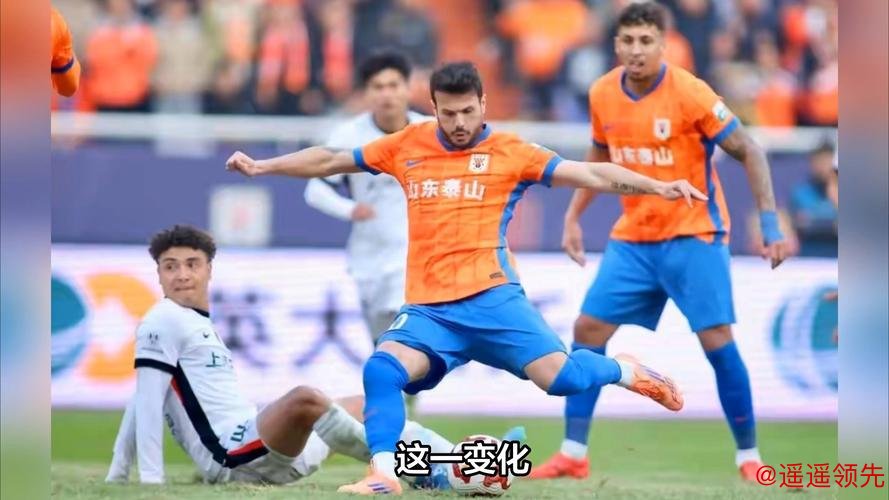 已恢复自由身？泰山外援续约悬念未解，瓦科归队状况引关注